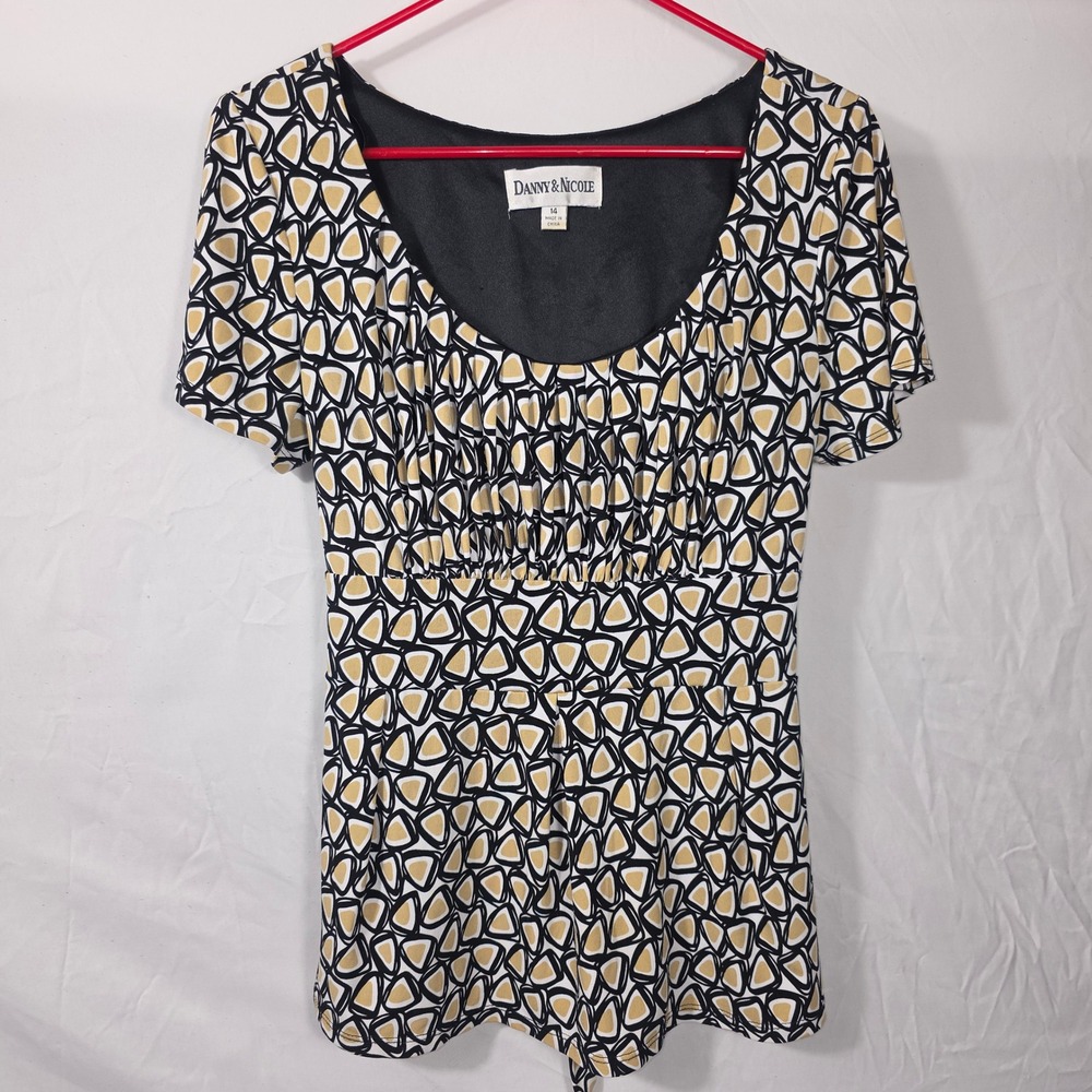 Danny & Nicole Blouse Womens 14 Black Geometric Ruched Tie Back Excellent Top